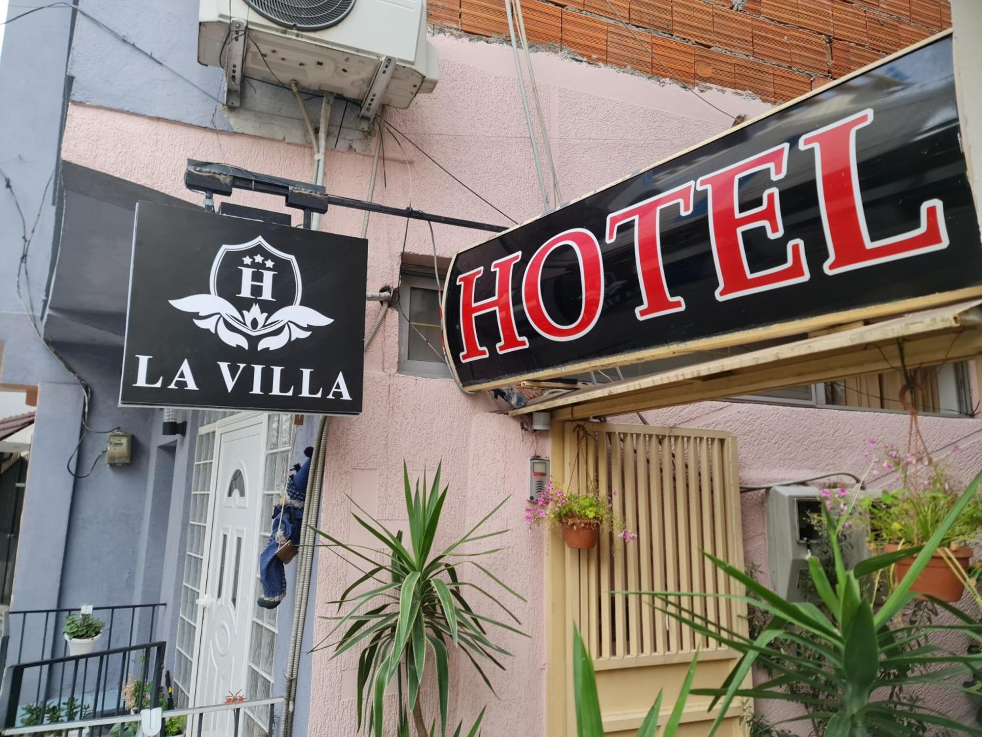 Hotel La Villa Tirana Exteriör bild